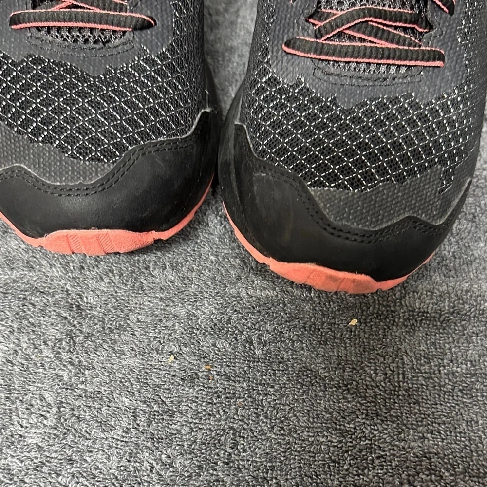 Asics Gel Sonoma 4 Women's Trail Hiking Shoes Size 10.0 Black Coral EUC!